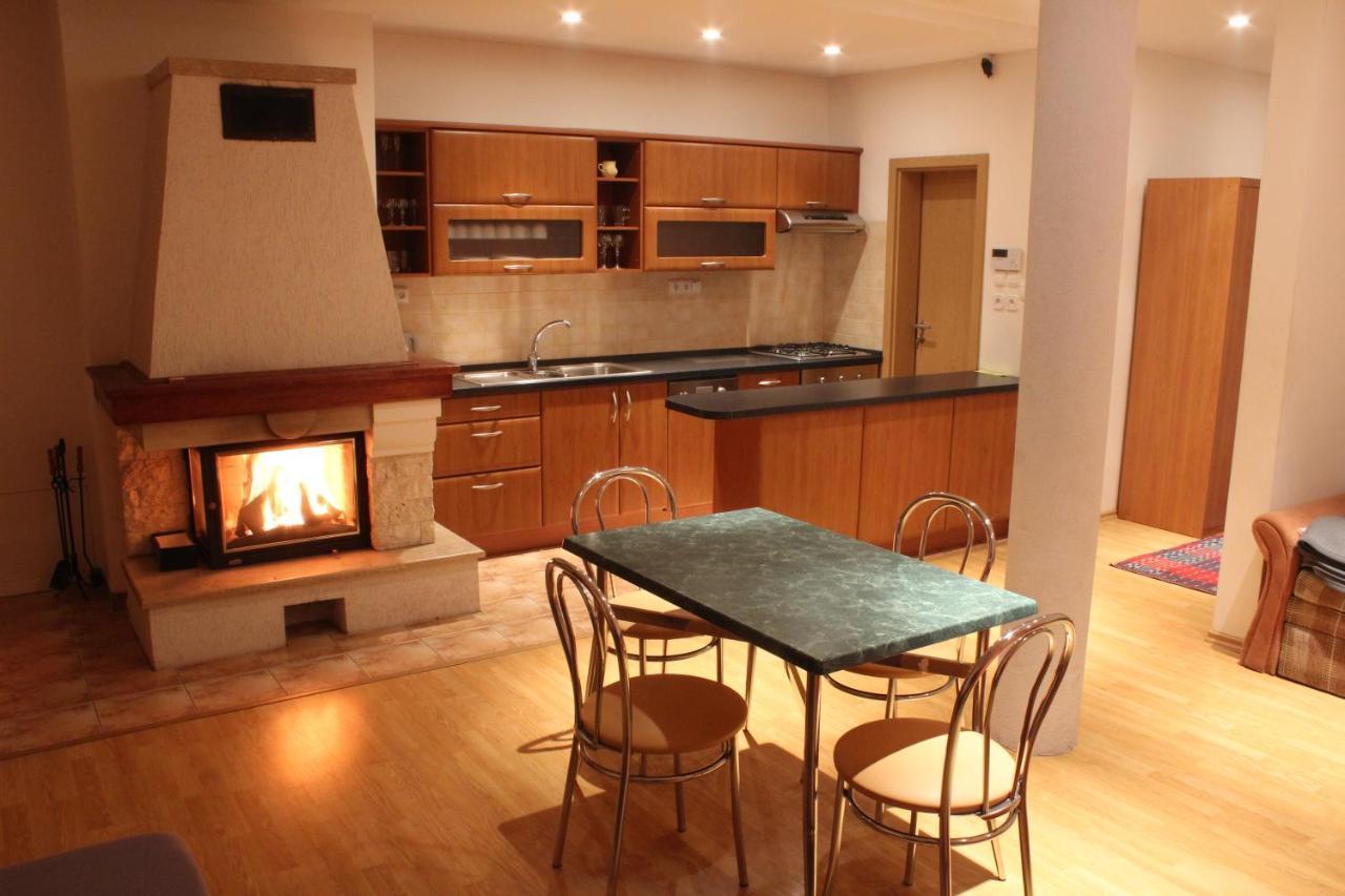 Apartman Triga 스니나 외부 사진